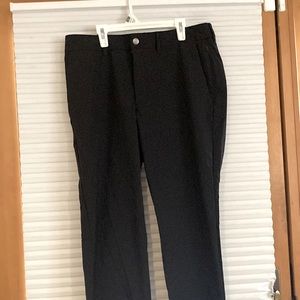CRZ Yoga. Men’s black pants - size 32! Great condition/like new!